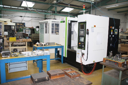 CENTRE D'USINAGE 4 axes HARTFORD LG 500 CENTRE D'USINAGE 4 axes HARTFORD LG 500
